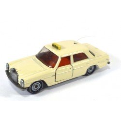 Mercedes 250/8 Taxi
