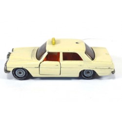 Mercedes 250/8 Taxi