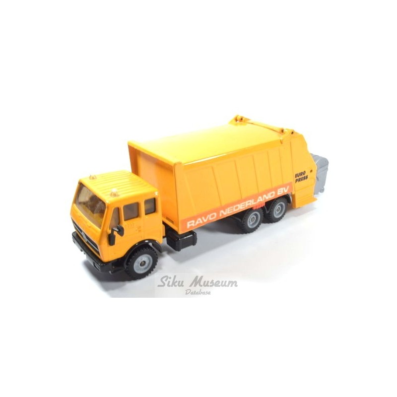 Mercedes 2232 vuilniswagen RAVO