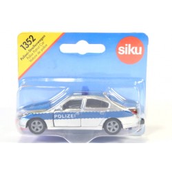 BMW 545i Polizei