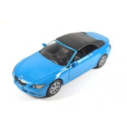 BMW 645i cabriolet with roof