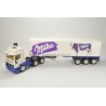 Renault Turbo met oplegger MILKA