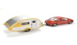 Volkswagen New Beetle with T@B caravan