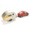Volkswagen New Beetle with T@B caravan