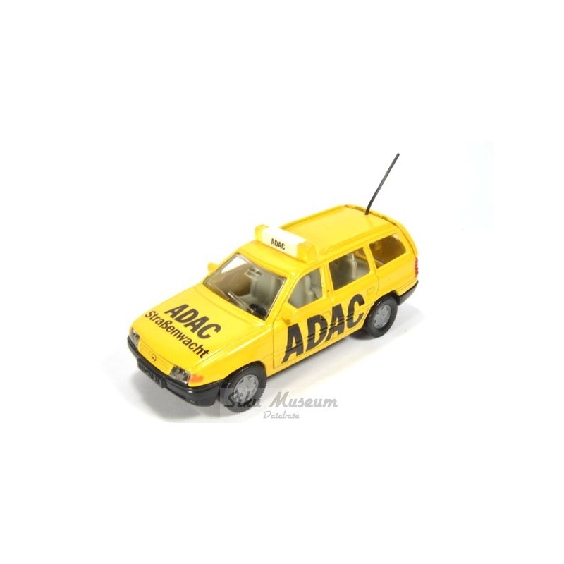 Opel Astra Caravan ADAC